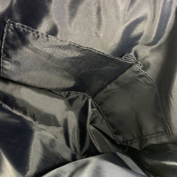 Tommy Hilfiger Navy Blue Tote Bag - Picture 9 of 9